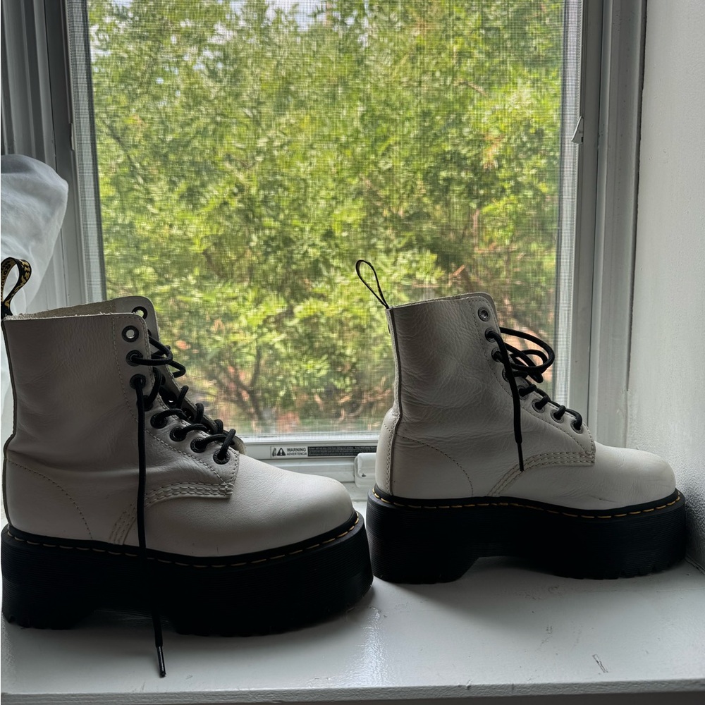 White platform doc martens